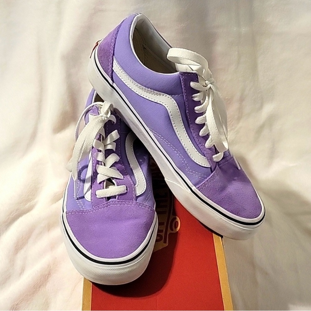 VANS Suede Old Skool Unisex Skate Shoes - Picture 2 of 8